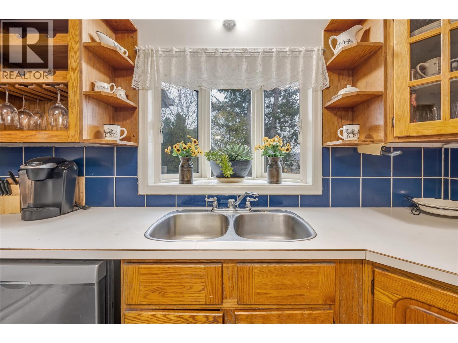 15902 Prairie Valley Road - 15