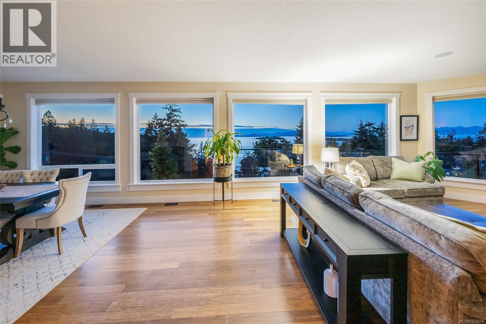 3182 DOLPHIN DR - 15