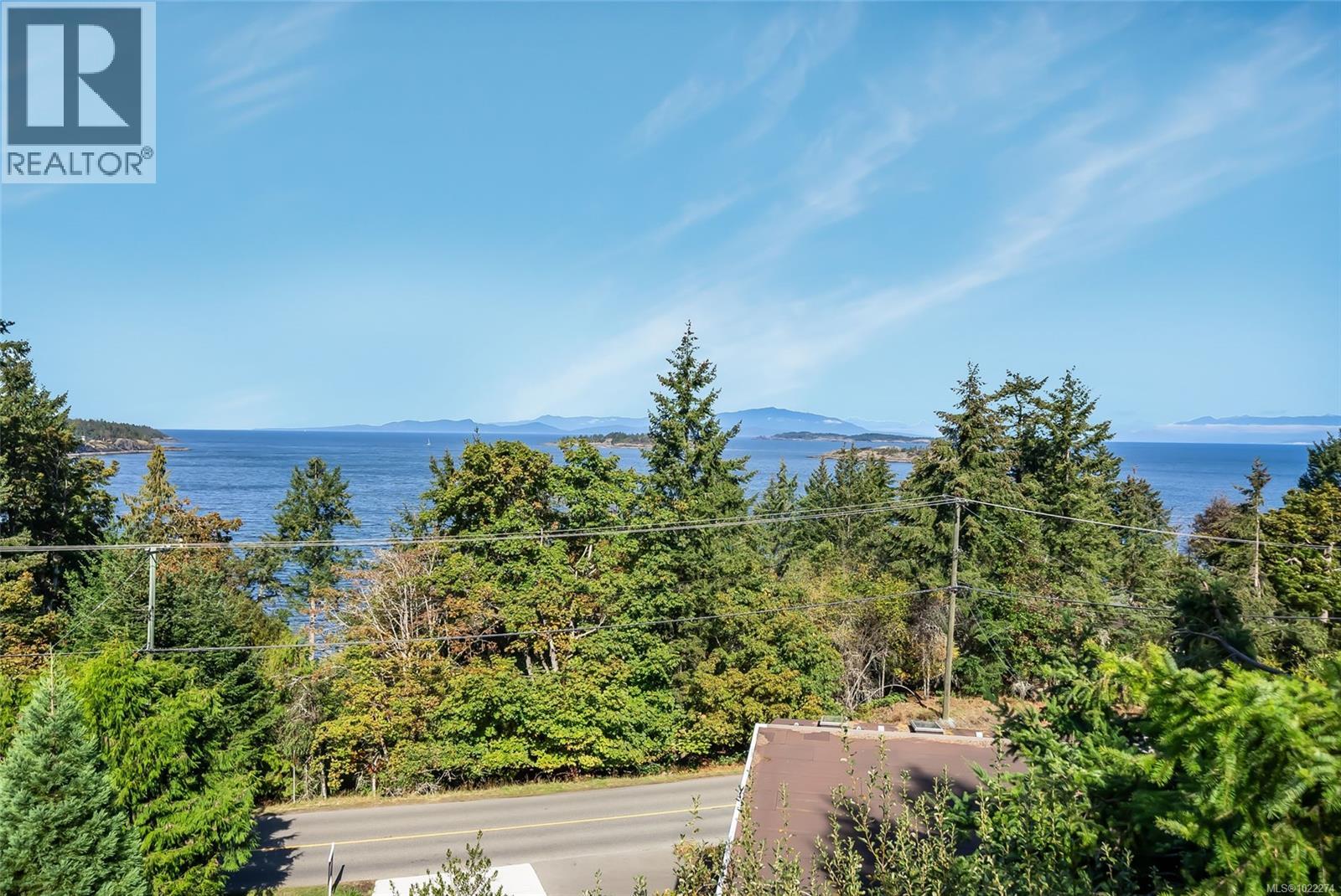 3182 Dolphin Dr - 28