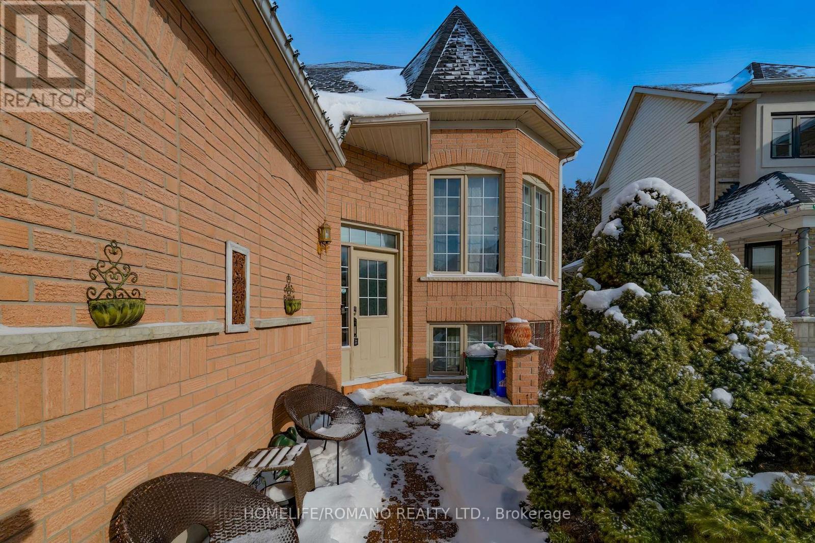 25 BEDELL CRESCENT - 3