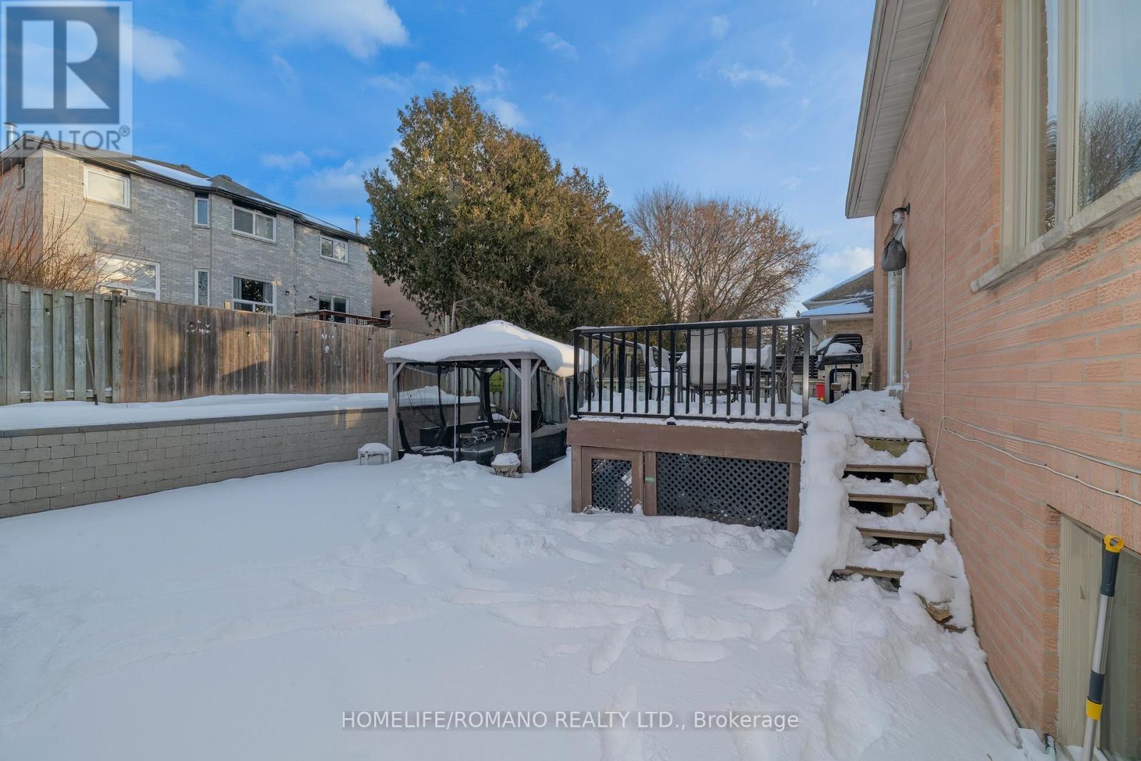 25 BEDELL CRESCENT - 37