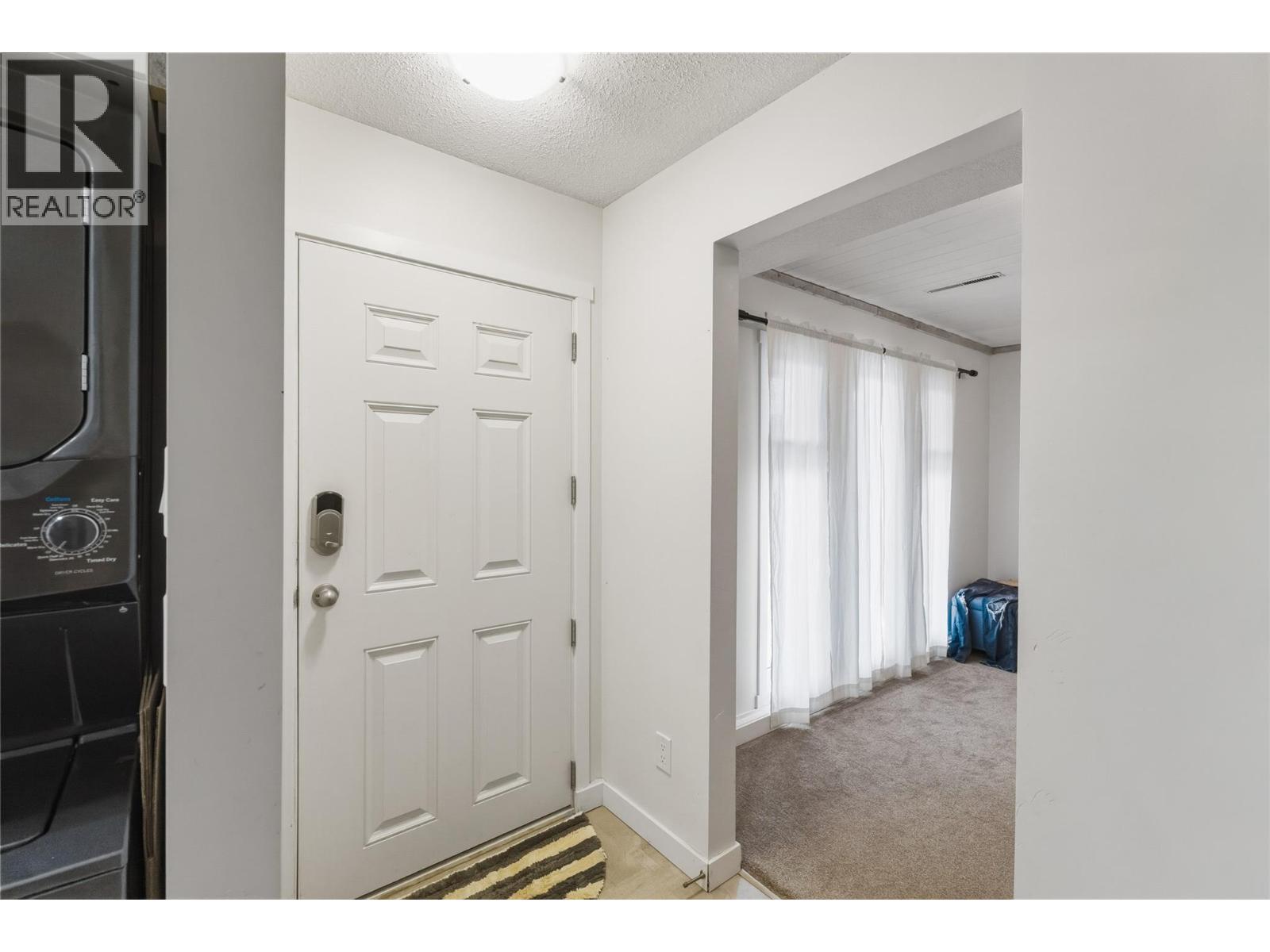 1971 3 AVENUE SE - 36