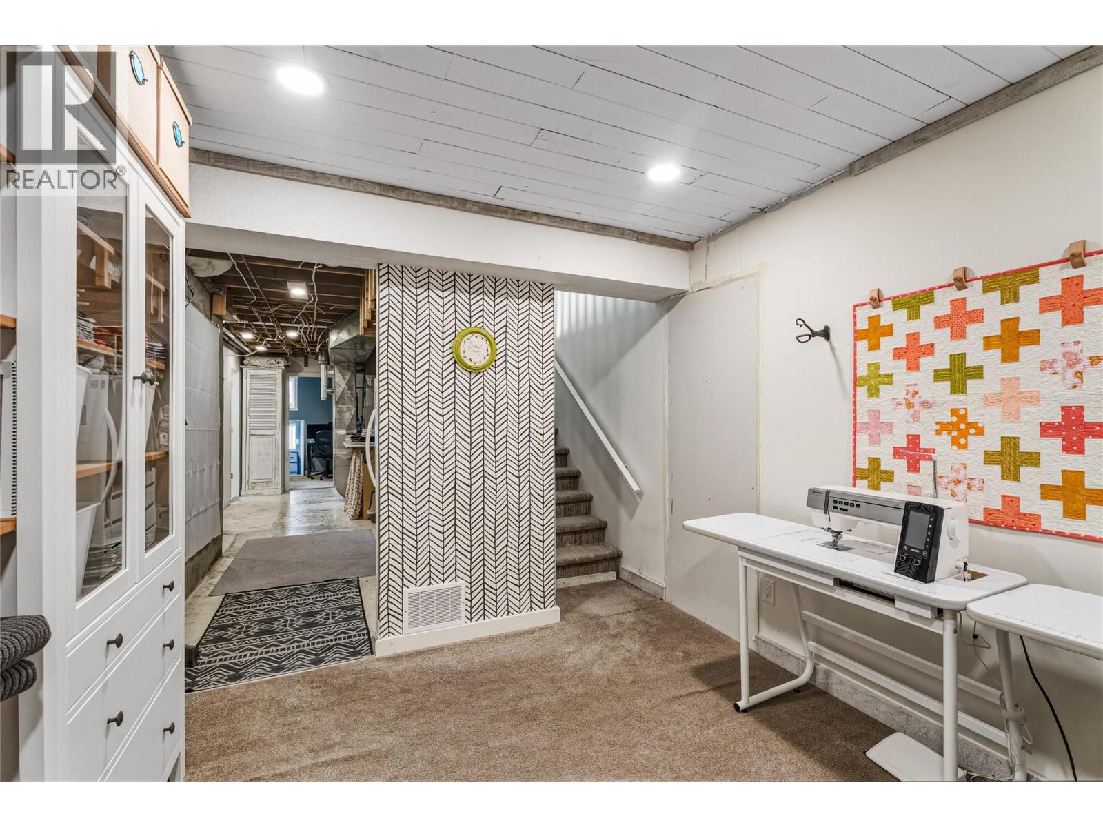 1971 3 AVENUE SE - 30