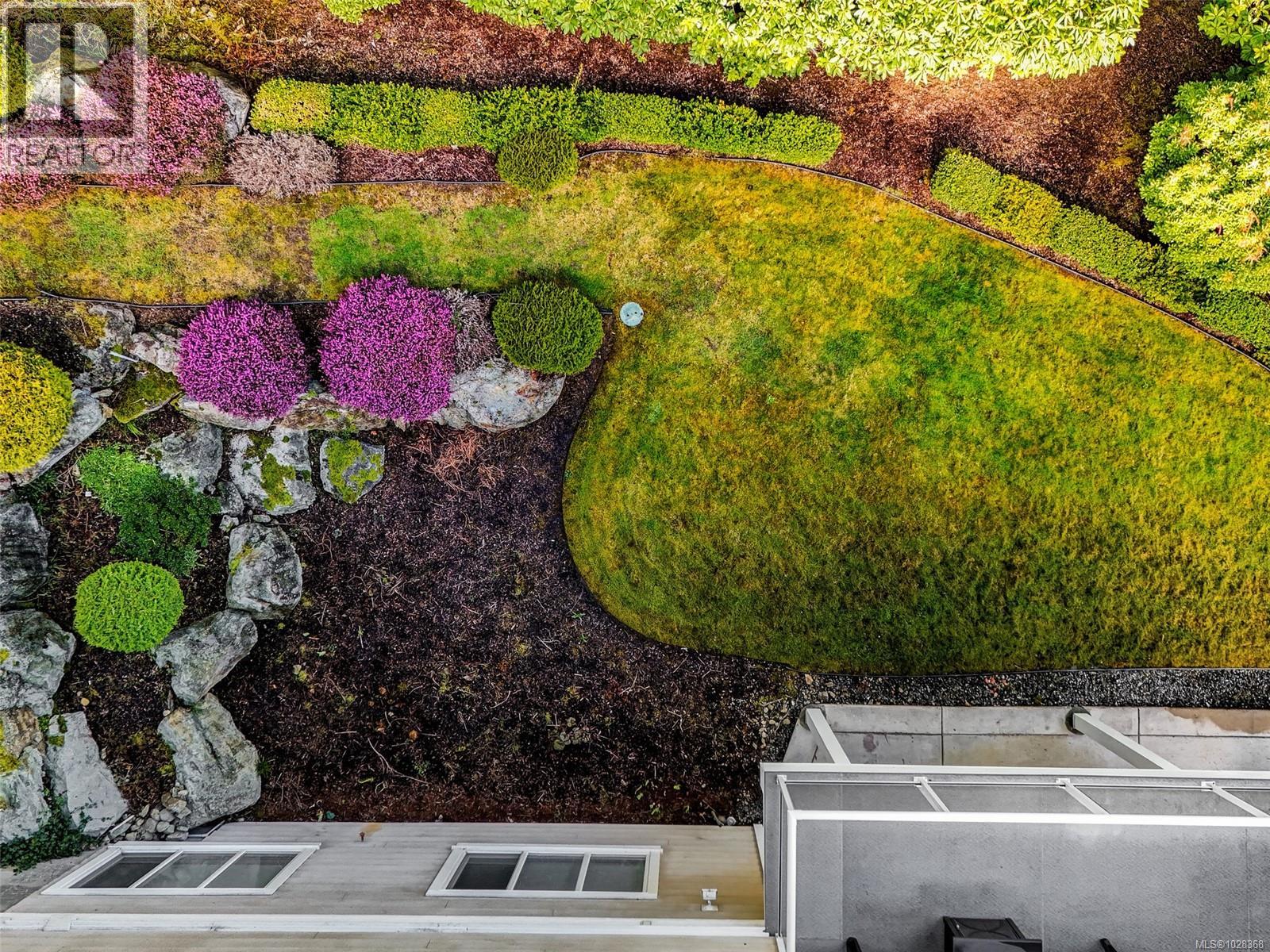  1668 Cresswell Drive, North Saanich