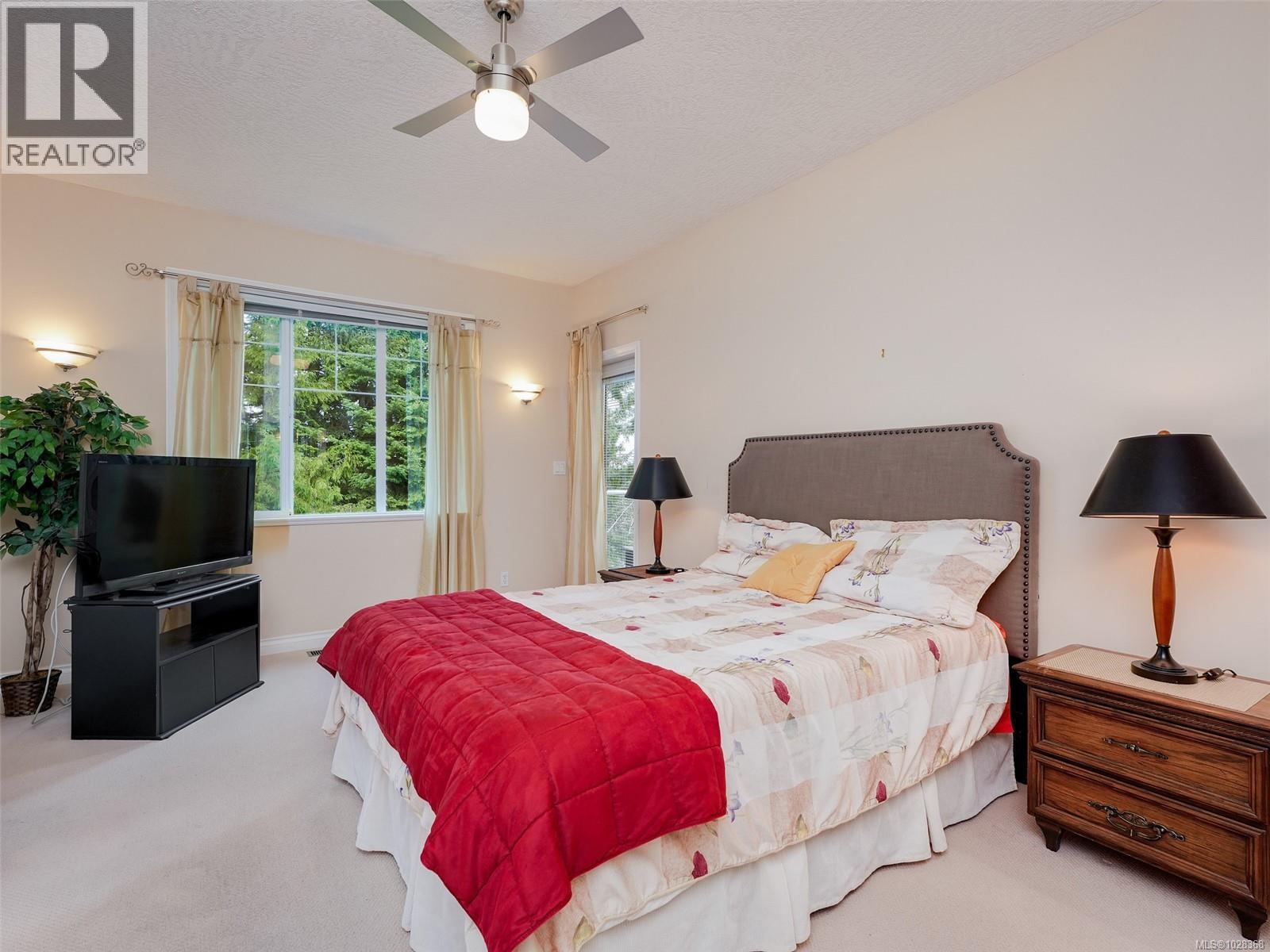  1668 Cresswell Drive, North Saanich