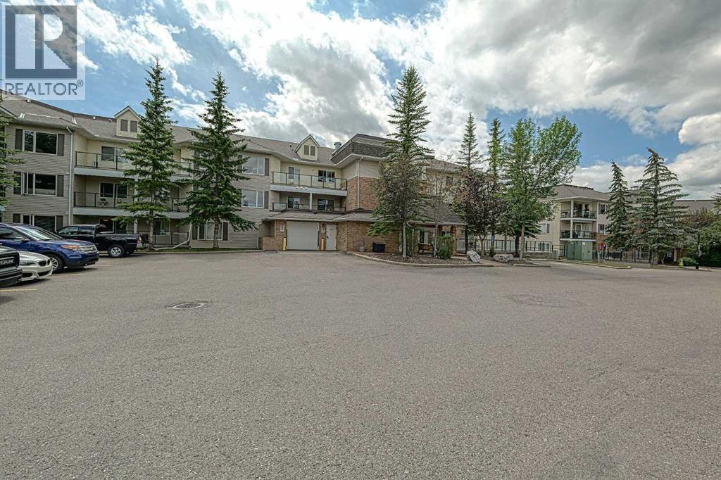 Single Family House for Sale in   Arbour Lake Road NW Arbour Lake Calgary 