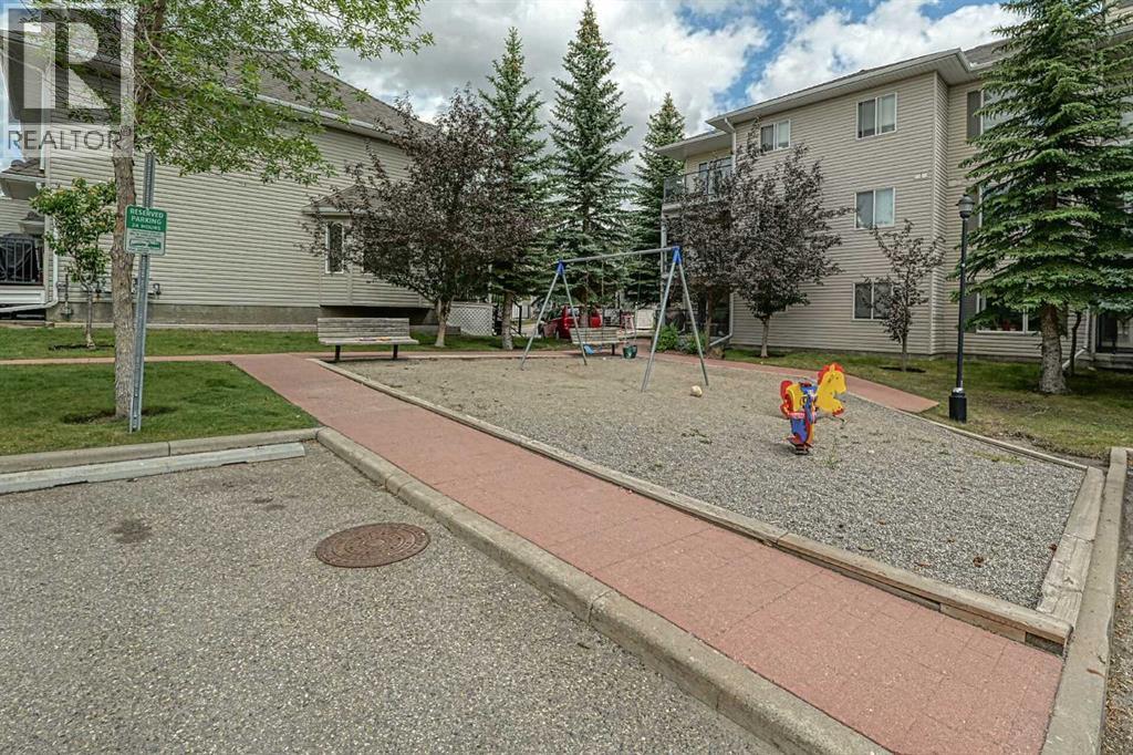 Single Family House for Sale in   Arbour Lake Road NW Arbour Lake Calgary 