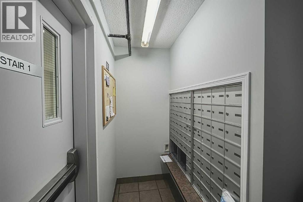 Single Family House for Sale in   Arbour Lake Road NW Arbour Lake Calgary 