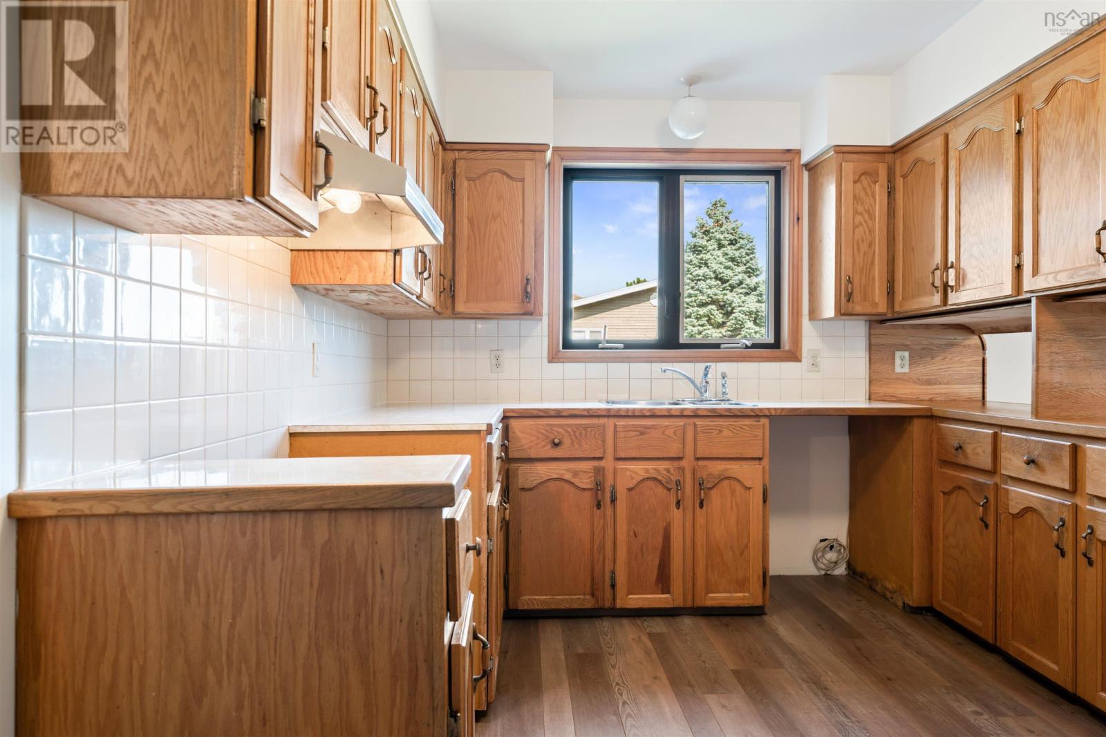 489 TERRACE STREET - 26