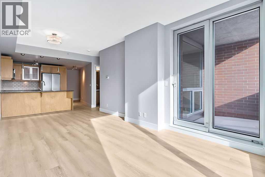 203, 817 15 Avenue SW, Calgary, Alberta