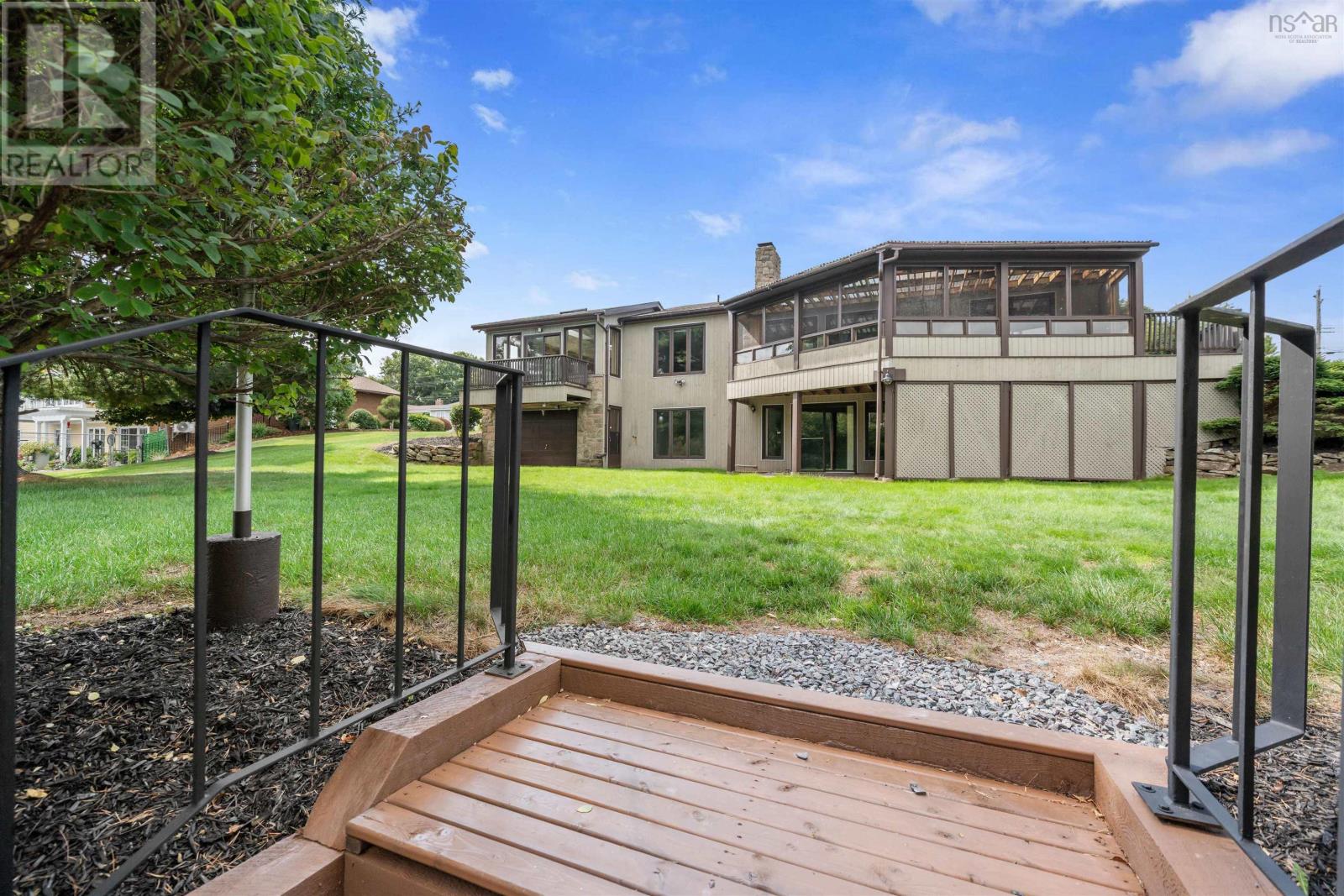 489 TERRACE STREET - 7
