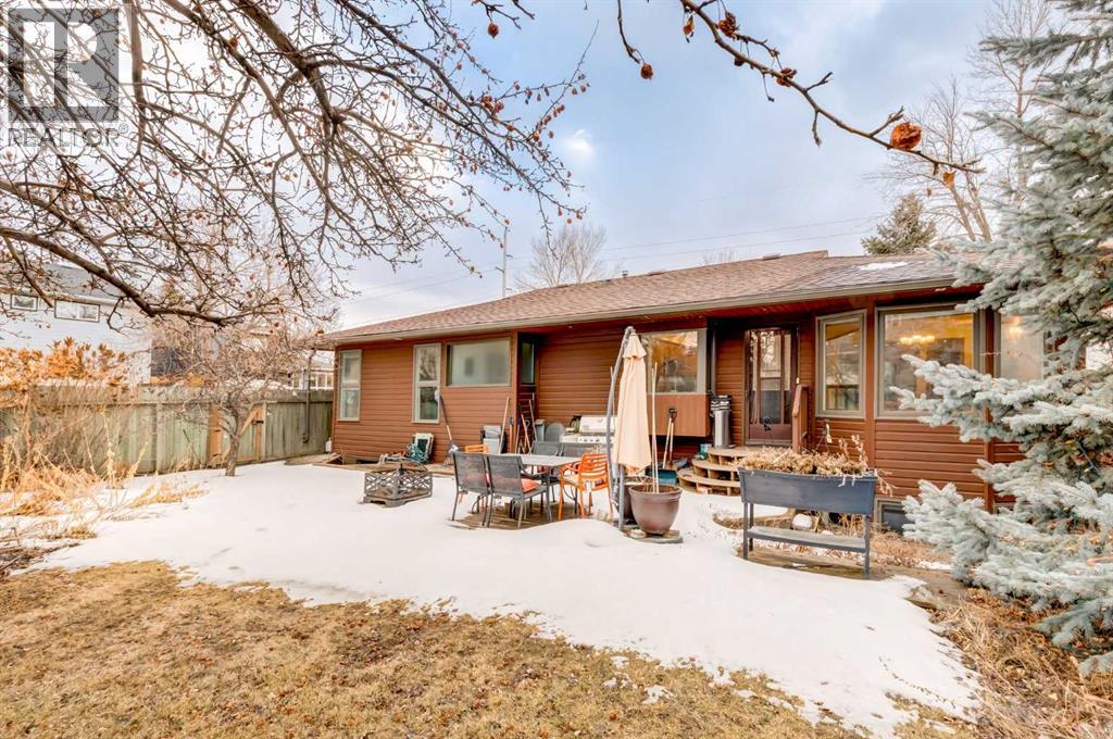 Single Family House Bungalow for Sale in  Sunmount Road SE Sundance Calgary 