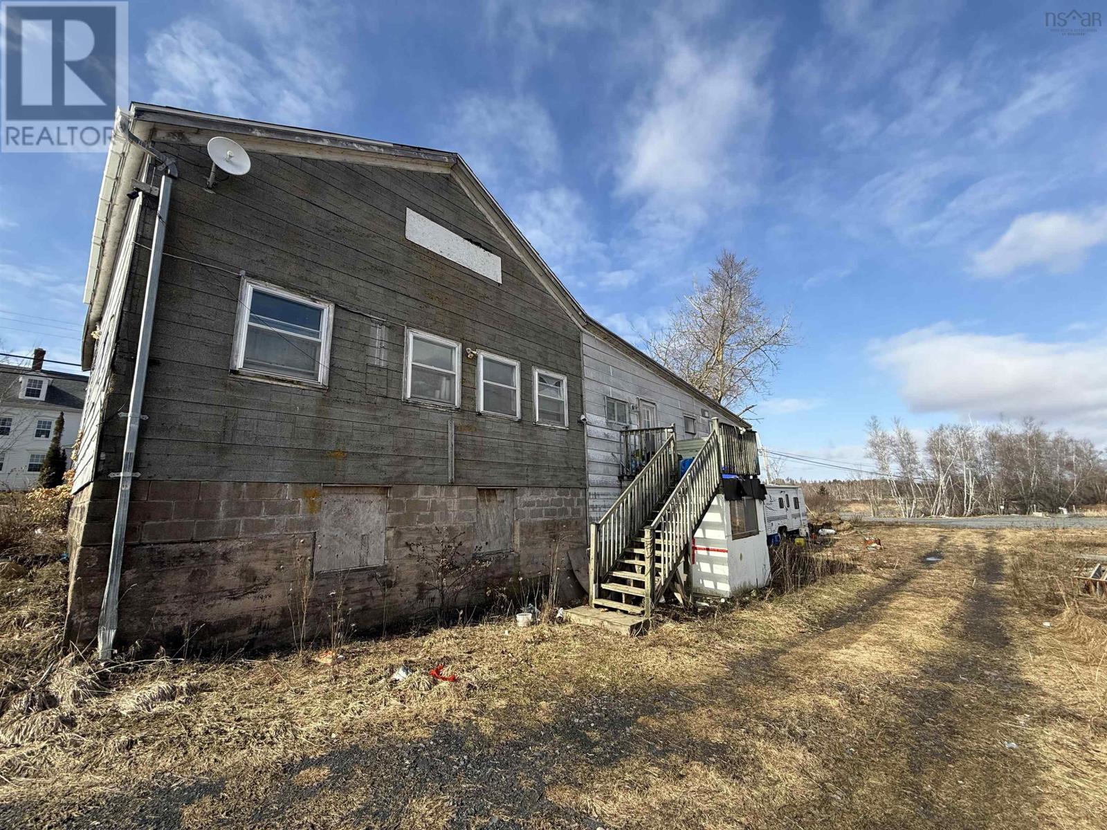 Property 20 of 27 of 8781 & 8775 Highway 215