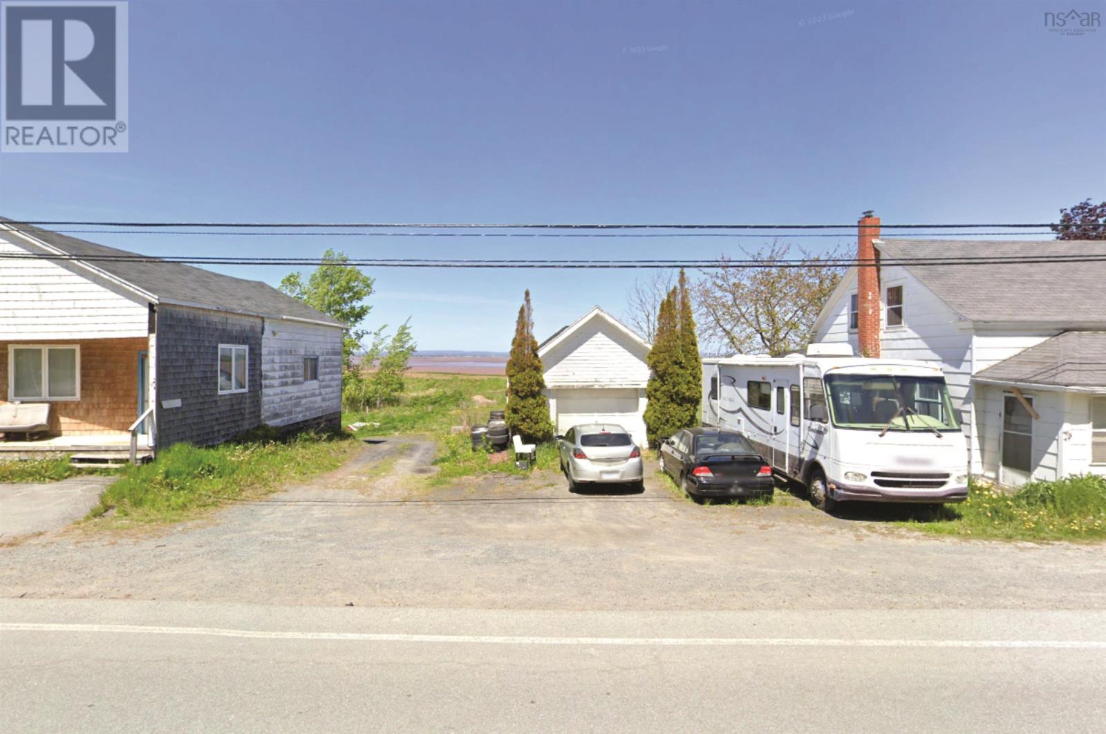 8781 & 8775 HIGHWAY 215 - 4