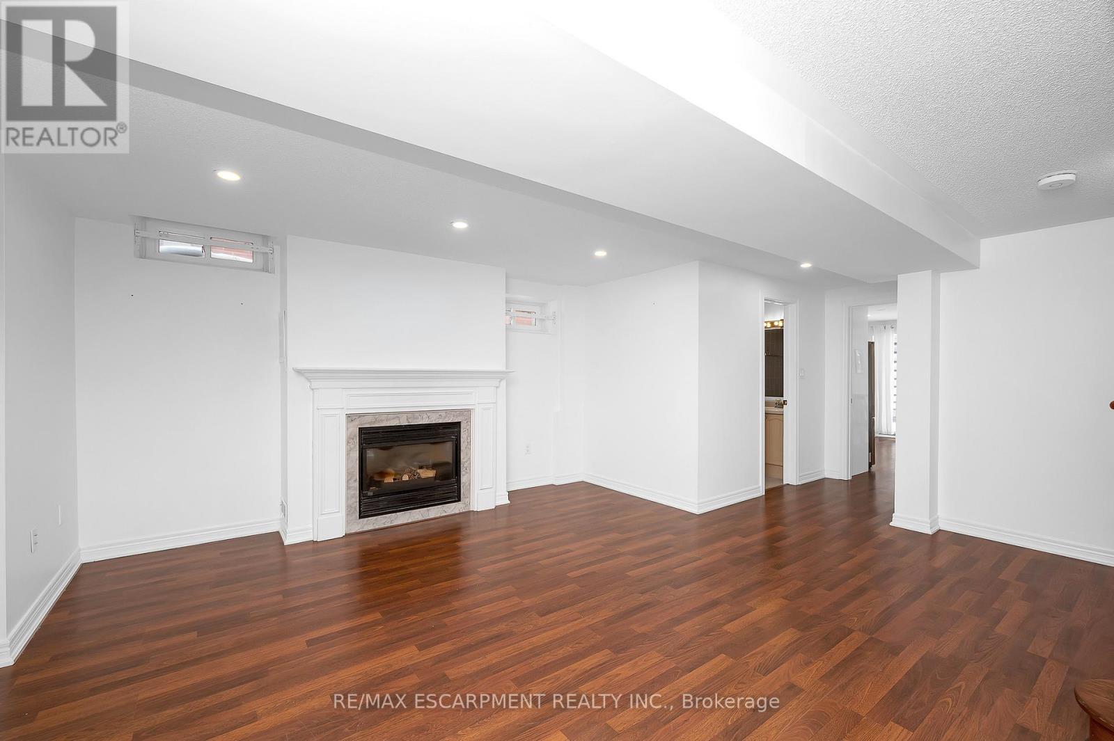 2546 NICHOLS DRIVE,Oakville (WC Wedgewood Creek),,