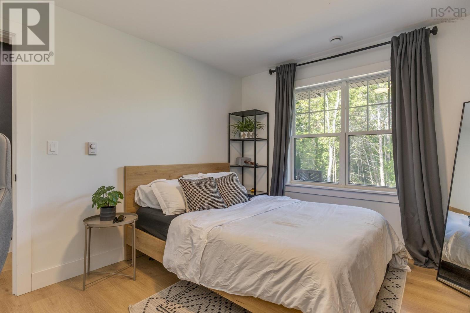 Property 33 of 49 of 4838 Highway 2