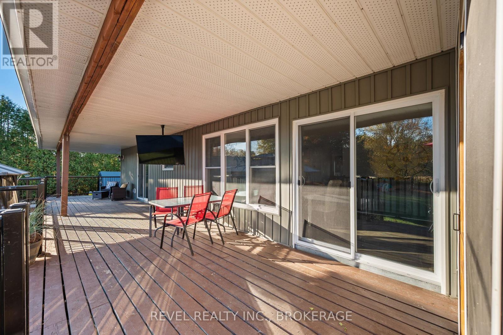 2089 SUNBURY ROAD — photo 49
