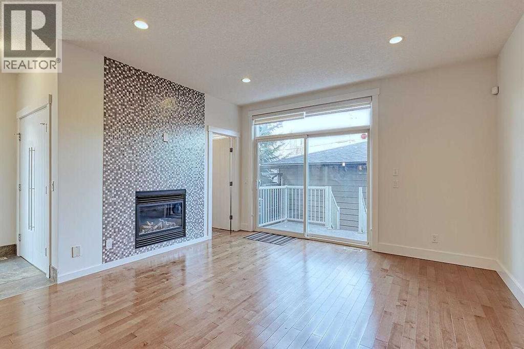 2, 306 12 Avenue NE, Calgary, Alberta