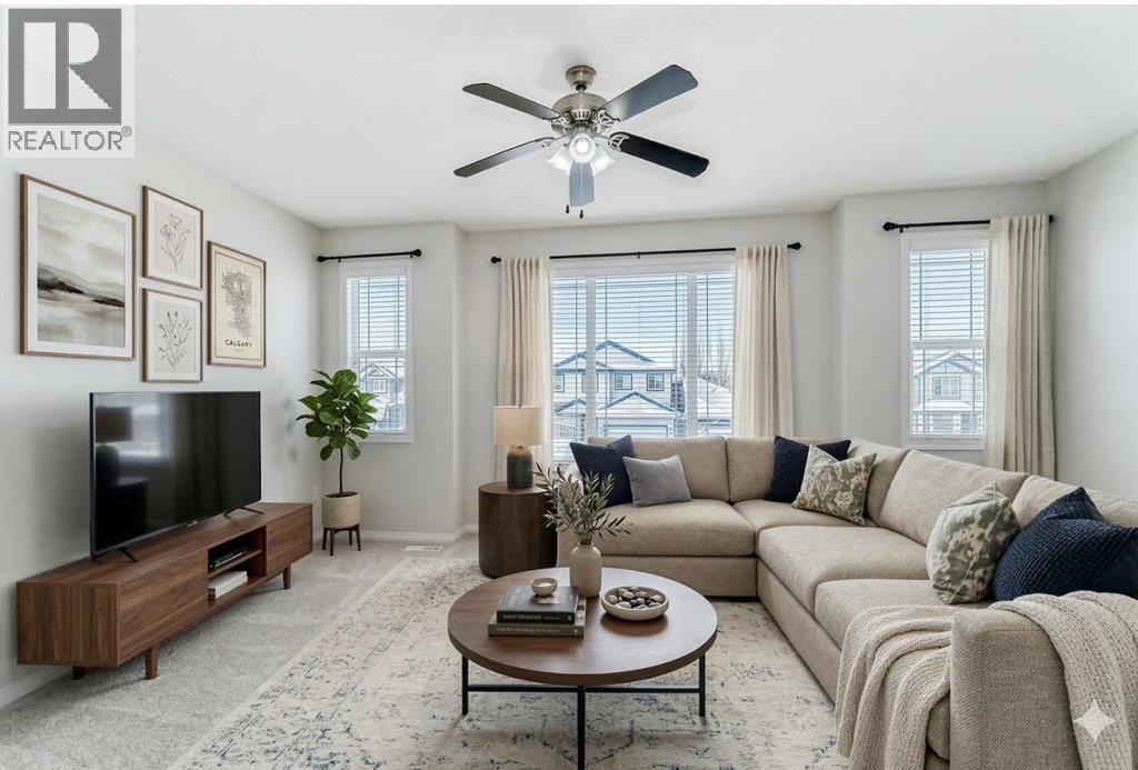 Single Family House for Sale in  Everridge Way SW Evergreen Calgary 