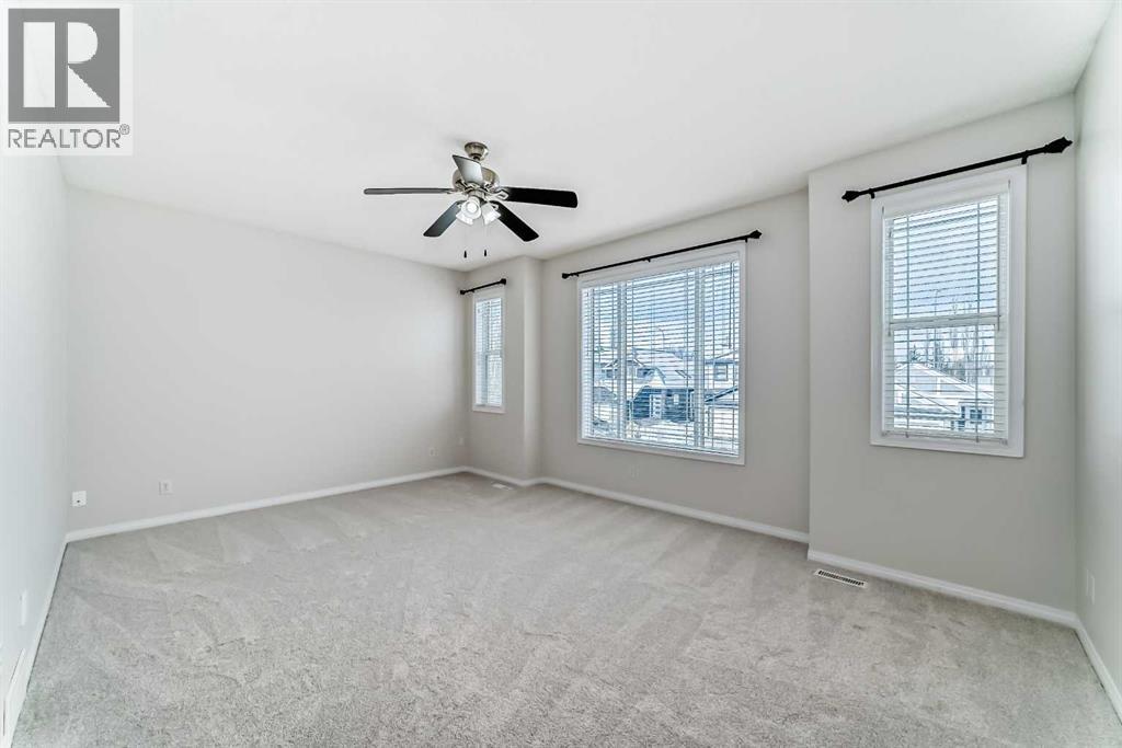 Single Family House for Sale in  Everridge Way SW Evergreen Calgary 