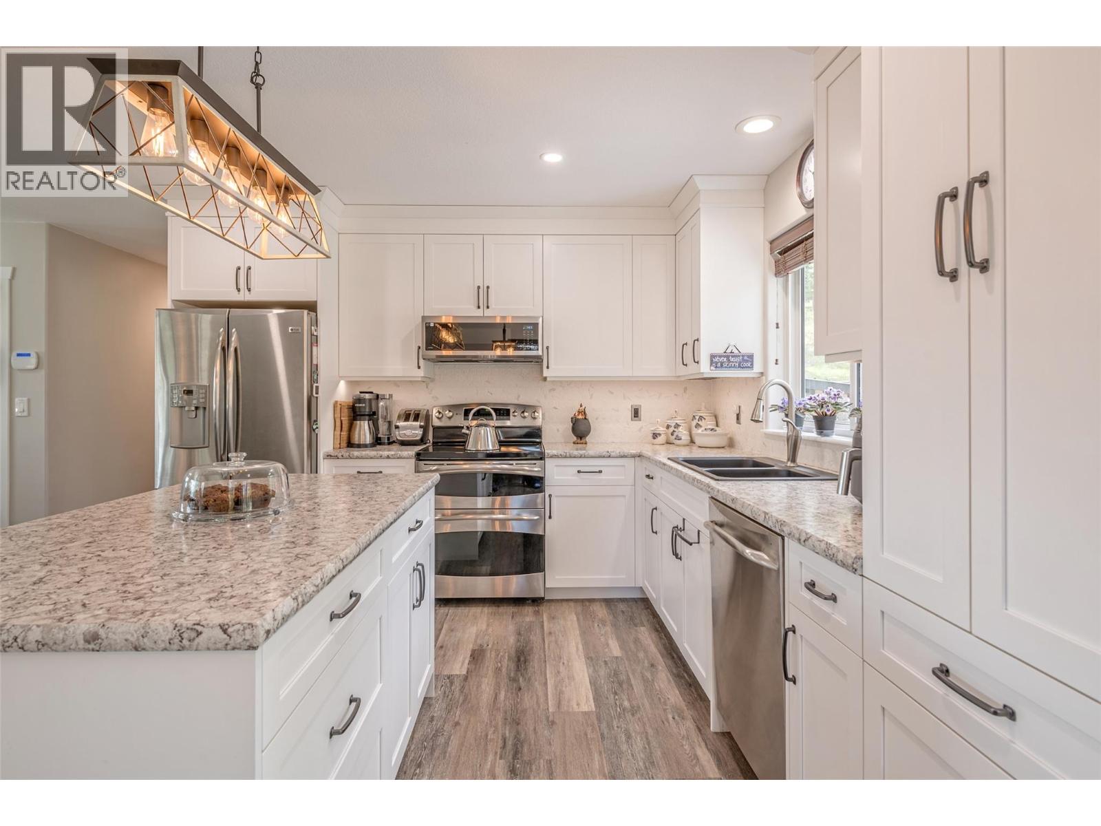 2962 McTavish Road, Salmon Arm