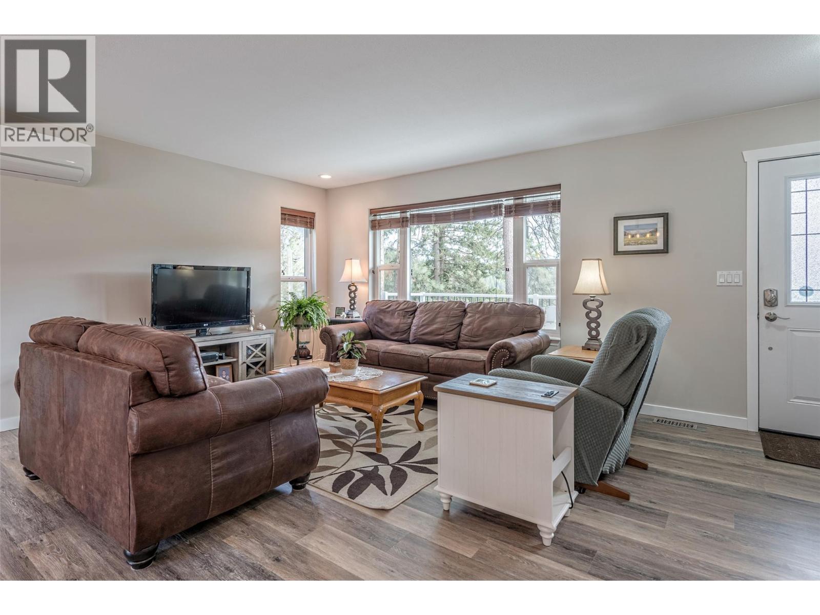 2962 McTavish Road, Salmon Arm