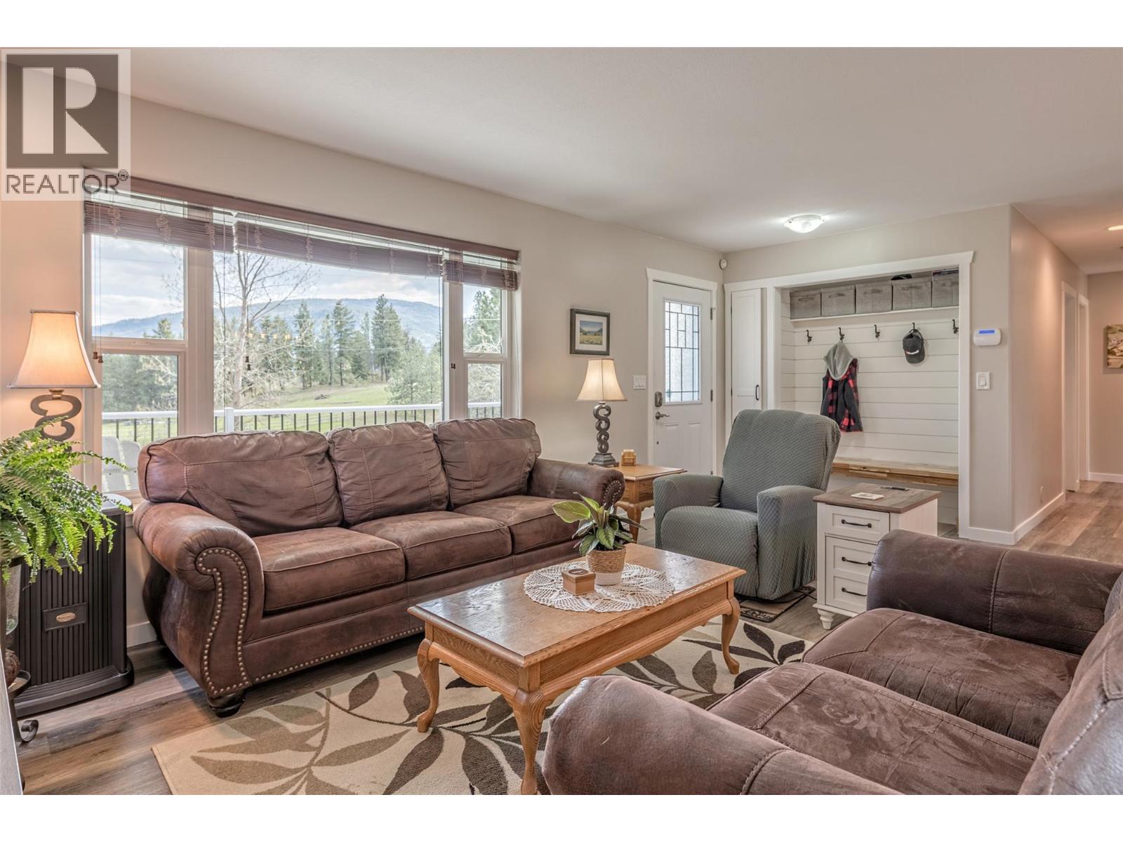 2962 McTavish Road, Salmon Arm