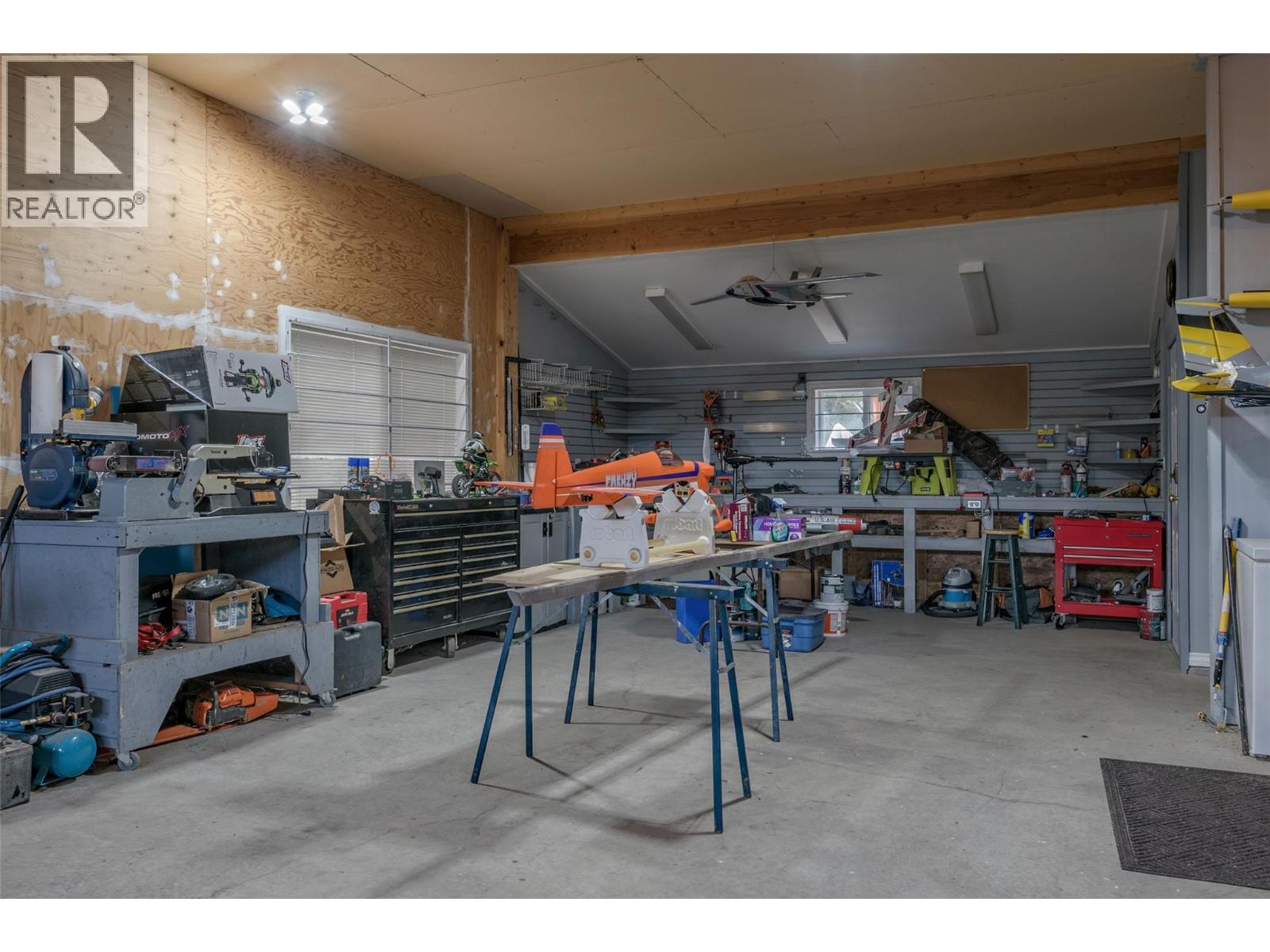 2962 McTavish Road, Salmon Arm