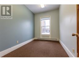 47 Leslie Street thumbnail 29