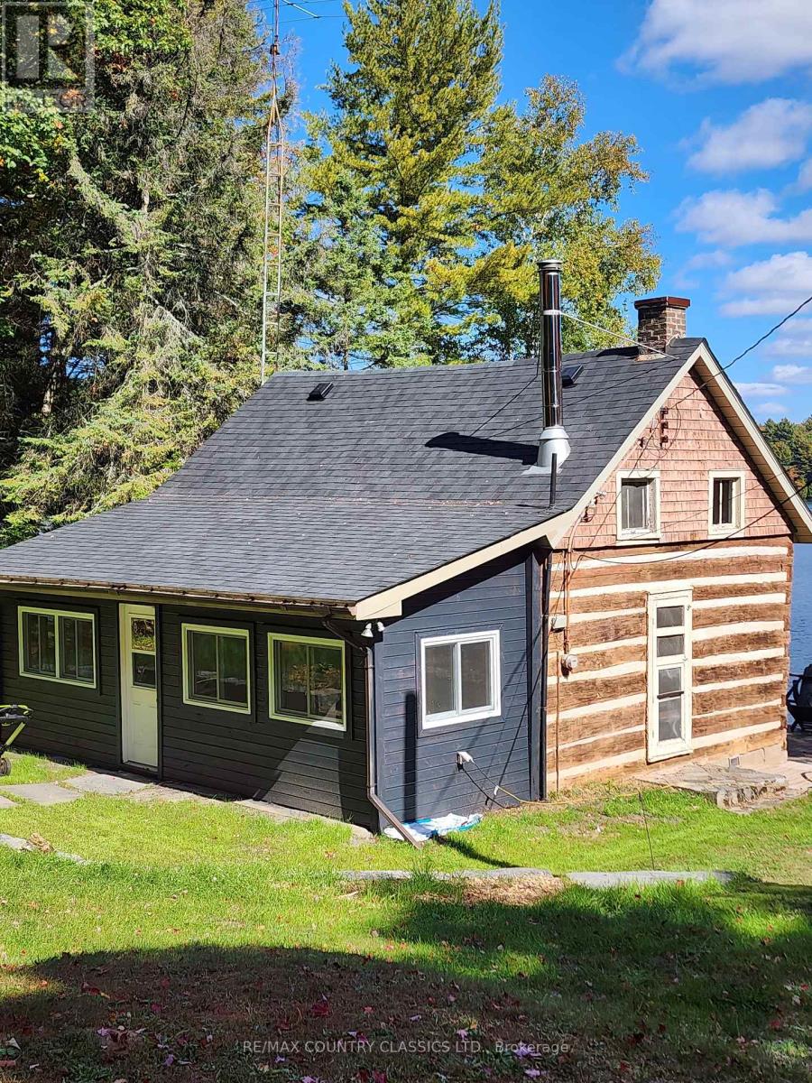 24 DANIELS LANE - 19