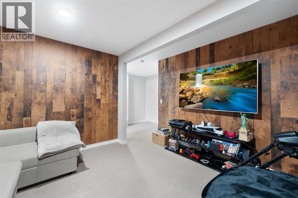 Single Family House for Sale in  Walcrest Way SE Walden Calgary 