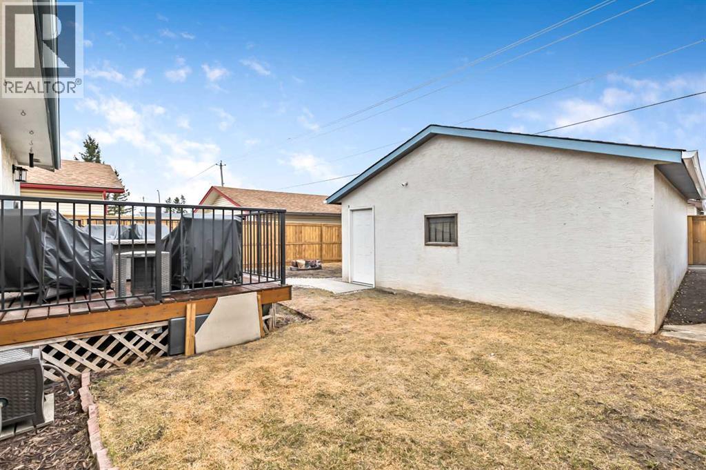 399 Maitland Crescent NE, Calgary, Alberta