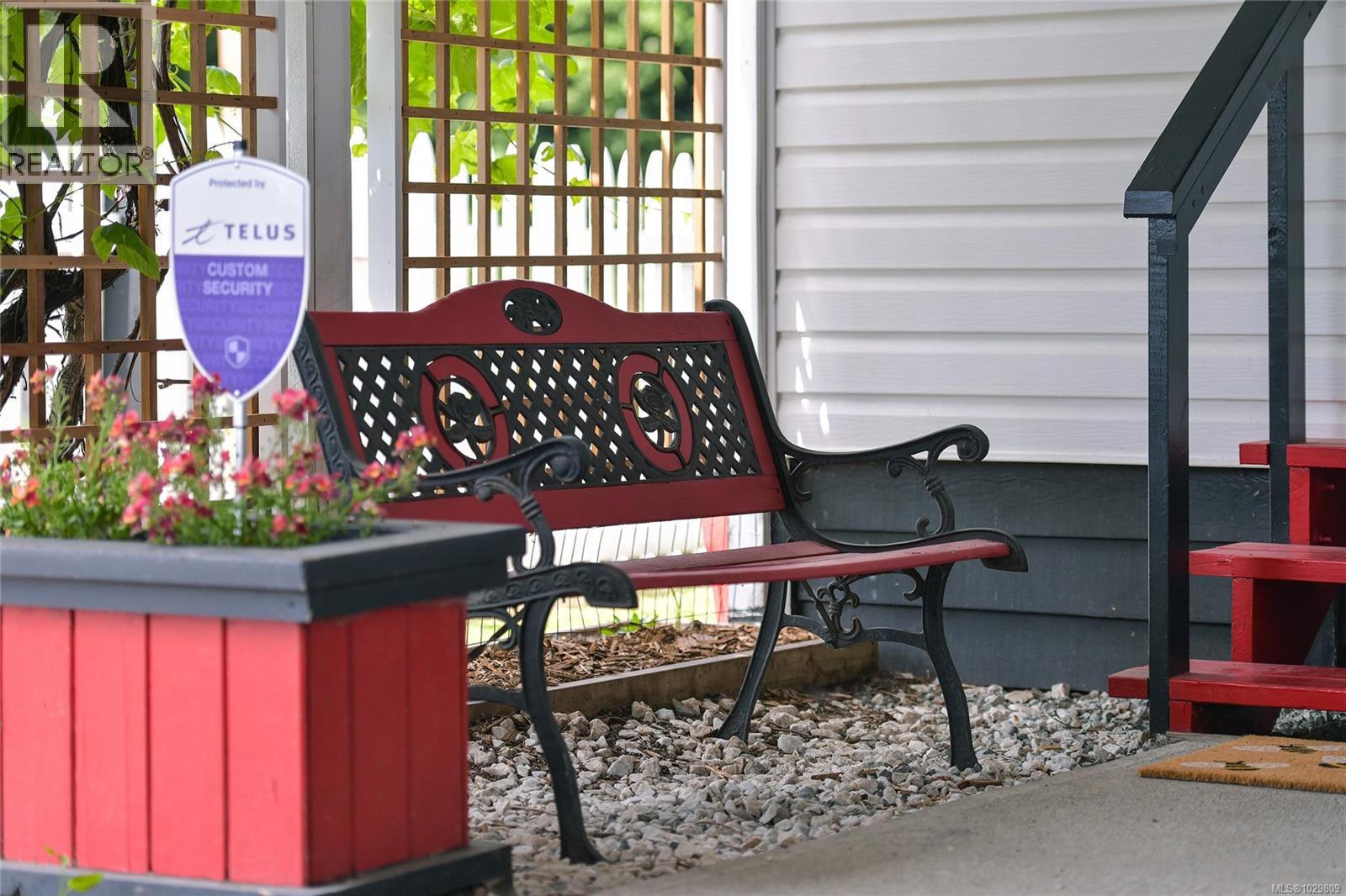 #51 1555 MIDDLE RD - 31