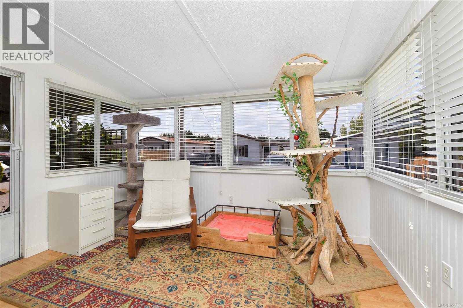 #51 1555 MIDDLE RD - 4