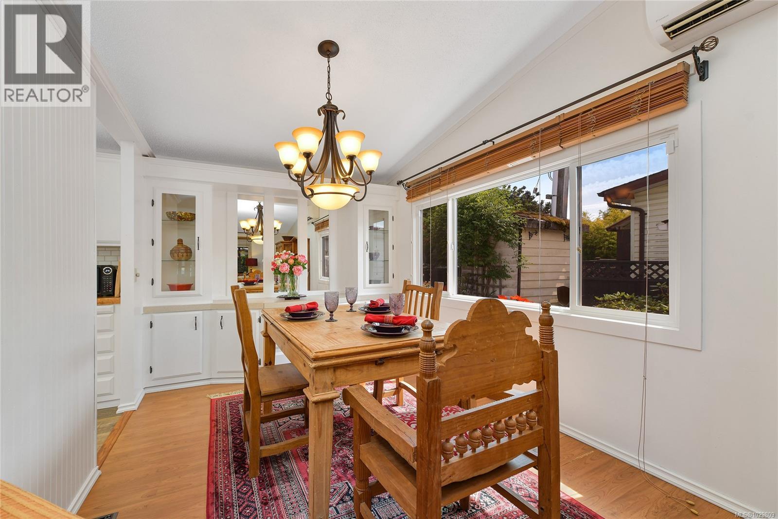 #51 1555 MIDDLE RD - 9