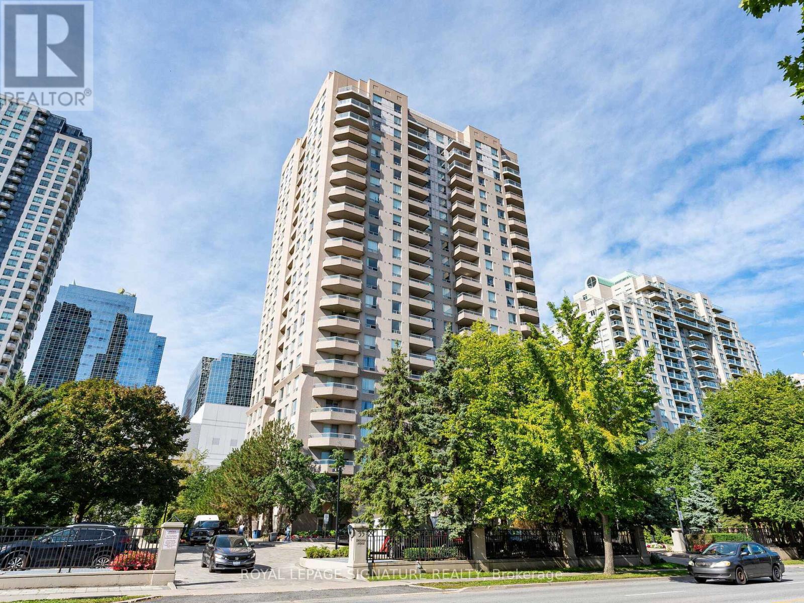 Listing photo of 1707 - 35 EMPRESS AVENUE