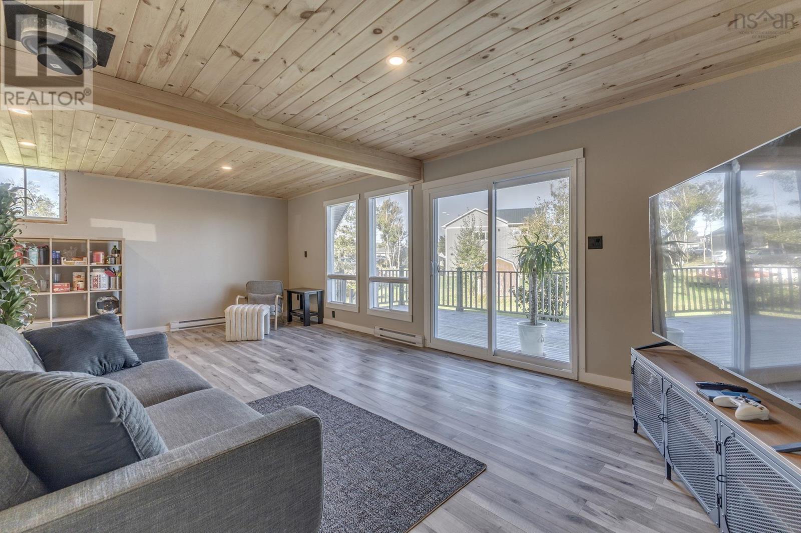 Property 16 of 37 of 6157 Little Harbour Road