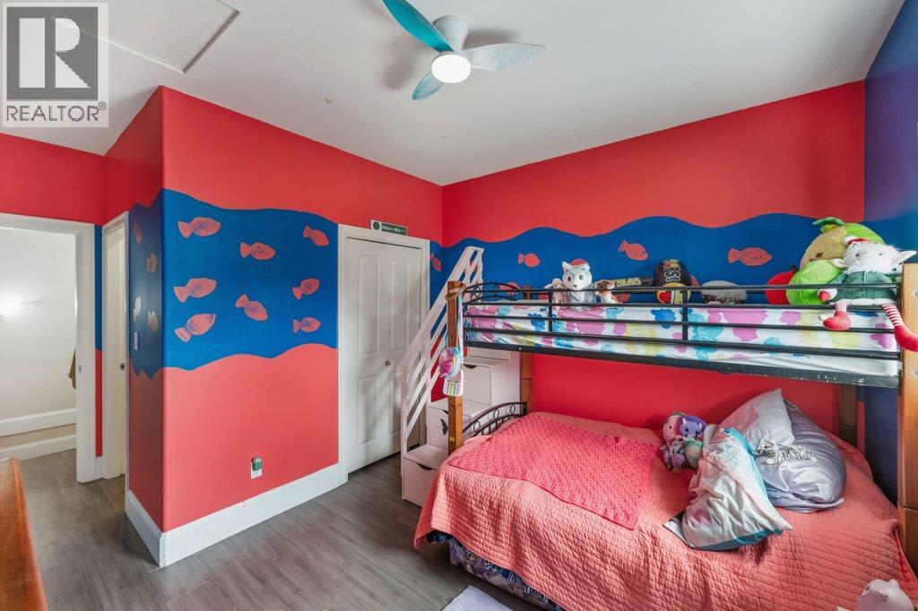 476 SALAMANDER Avenue Unit# 102, Oliver