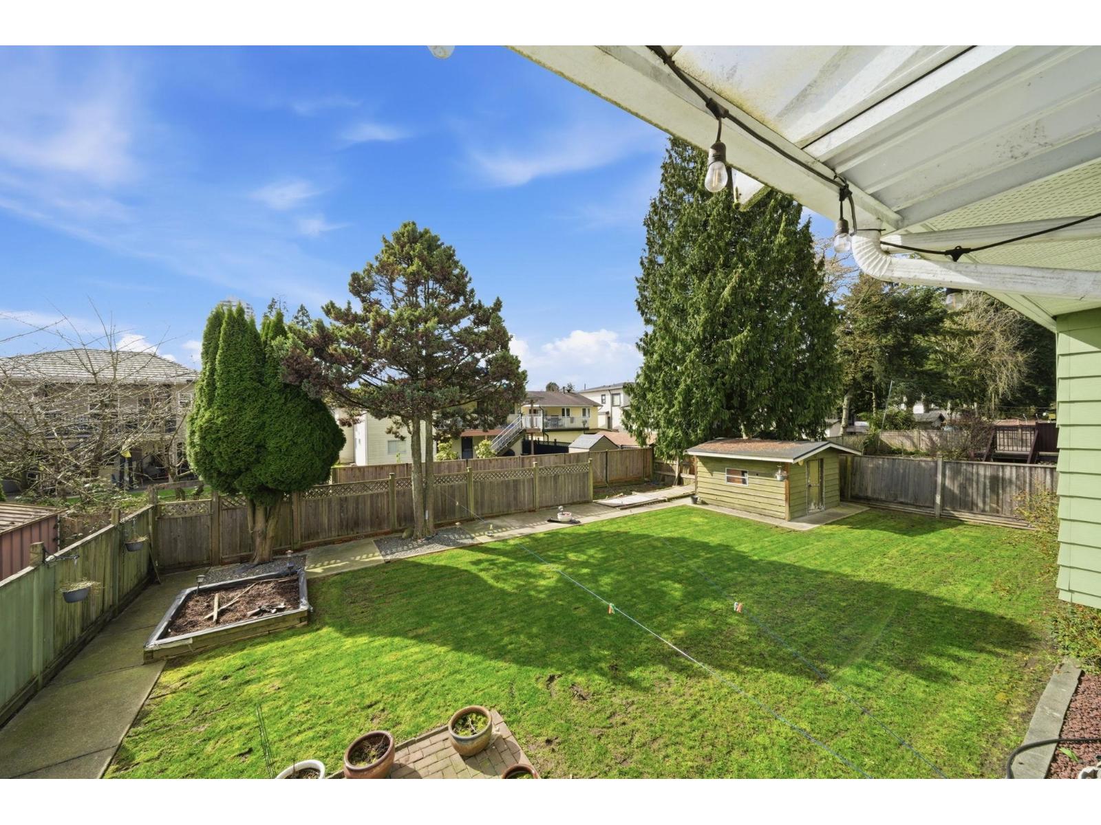 11926 82A Avenue, Delta