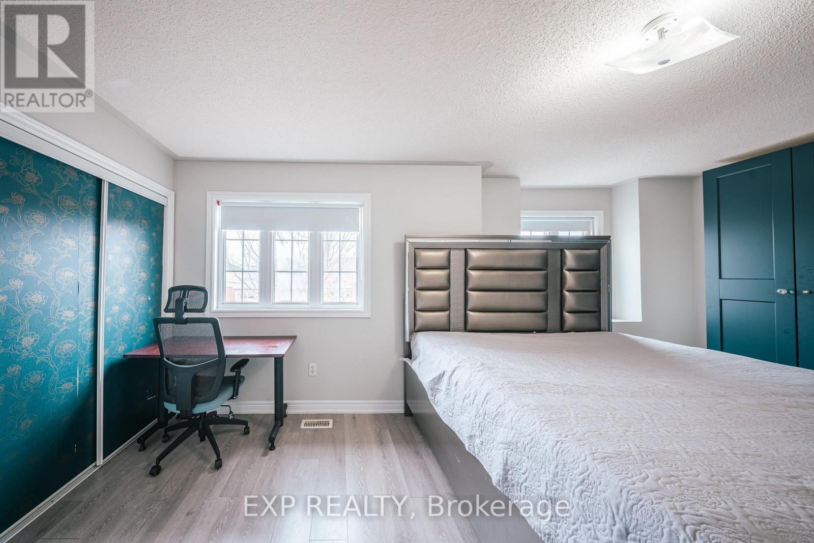 3 DEFOREST DRIVE - 5