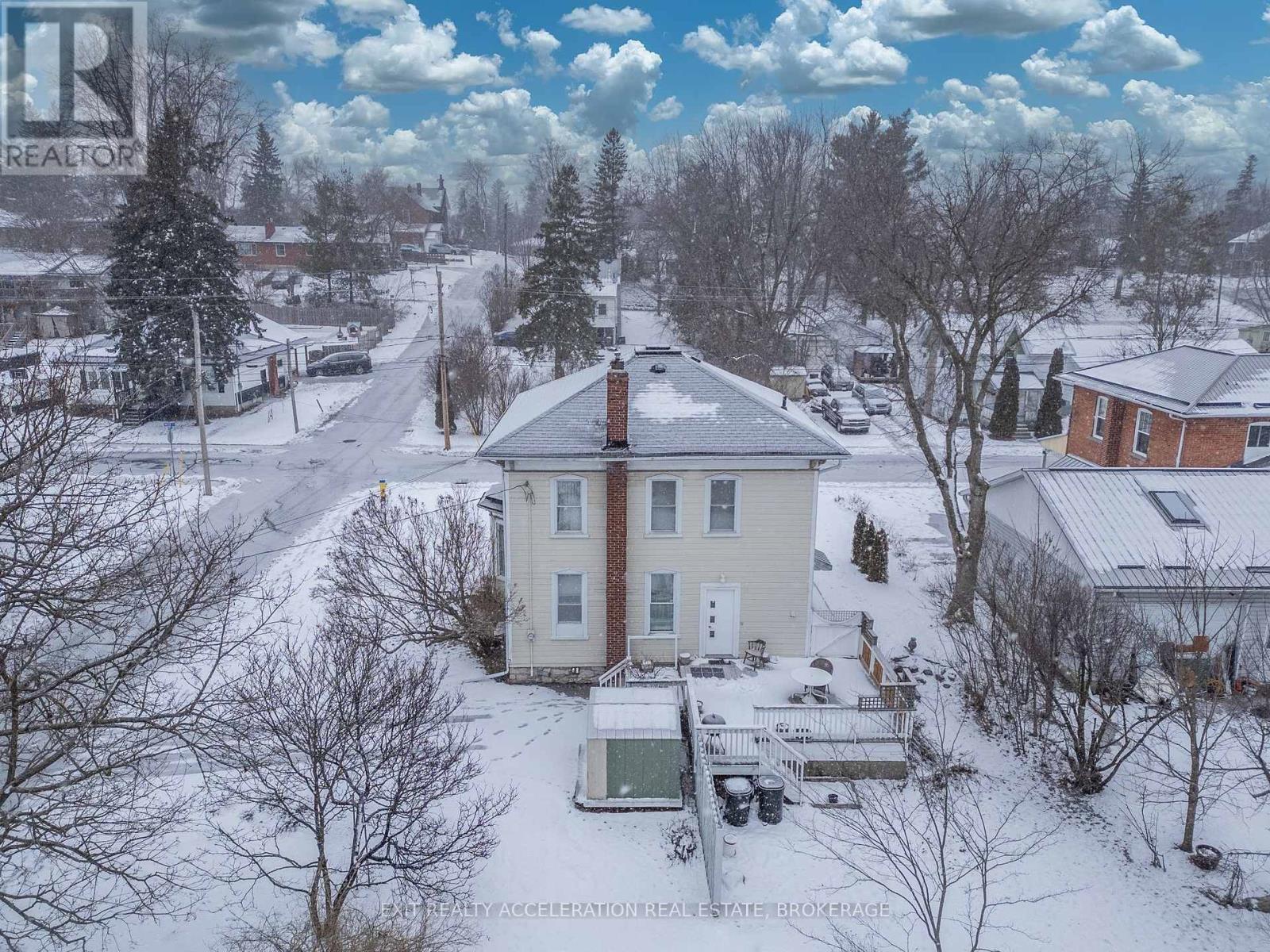 182 WATER STREET W - 29