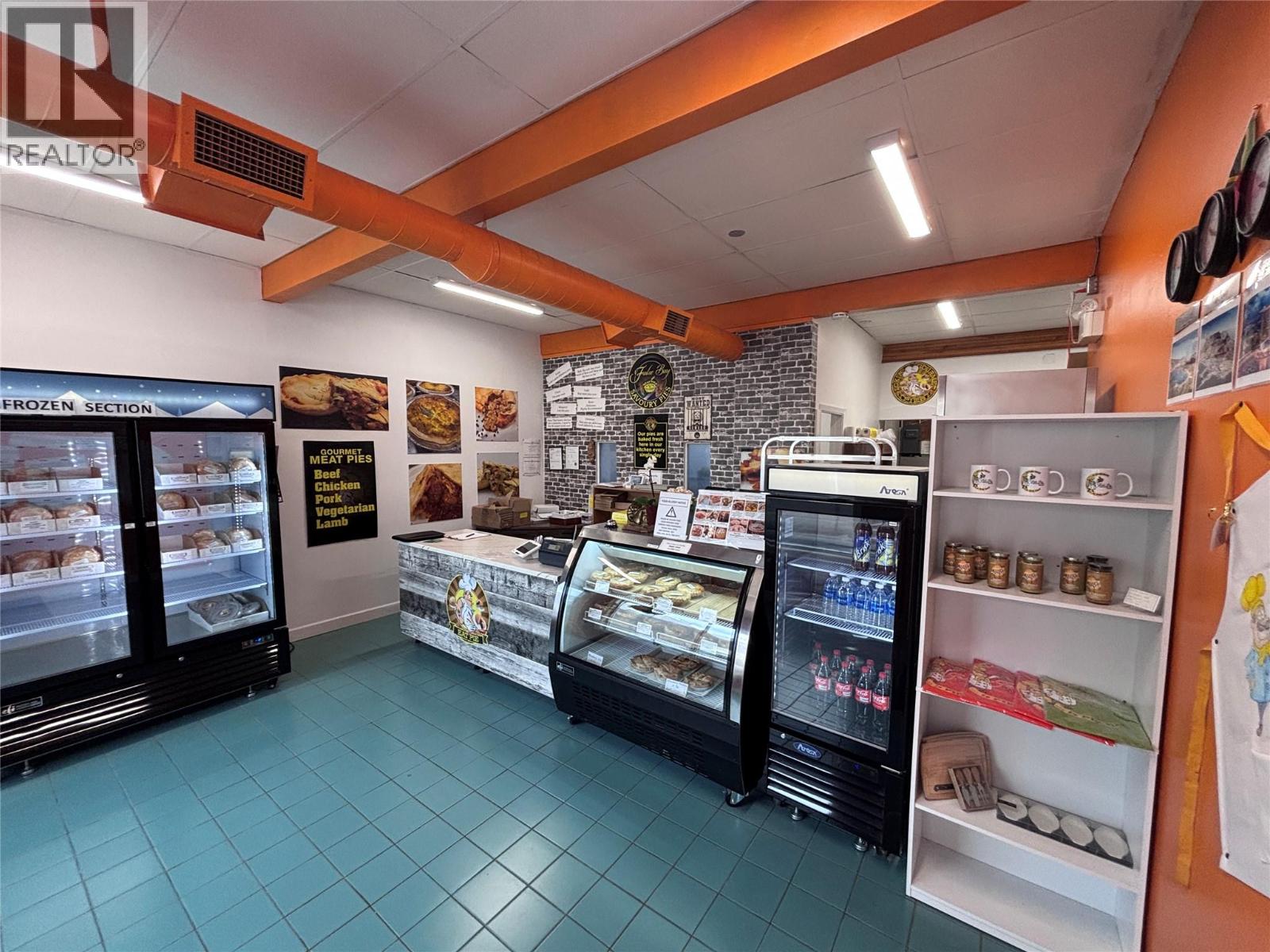 98 White Avenue, Penticton