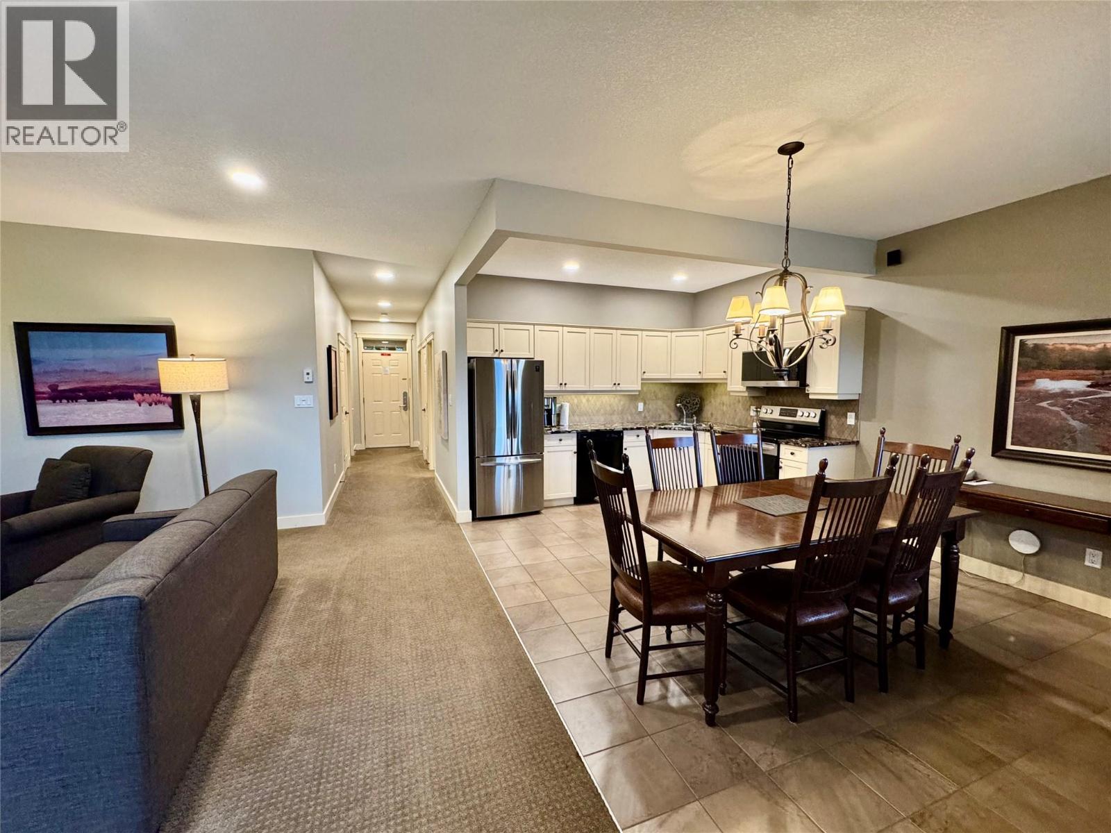 600 Bighorn Boulevard Unit# 624C, Radium Hot Springs