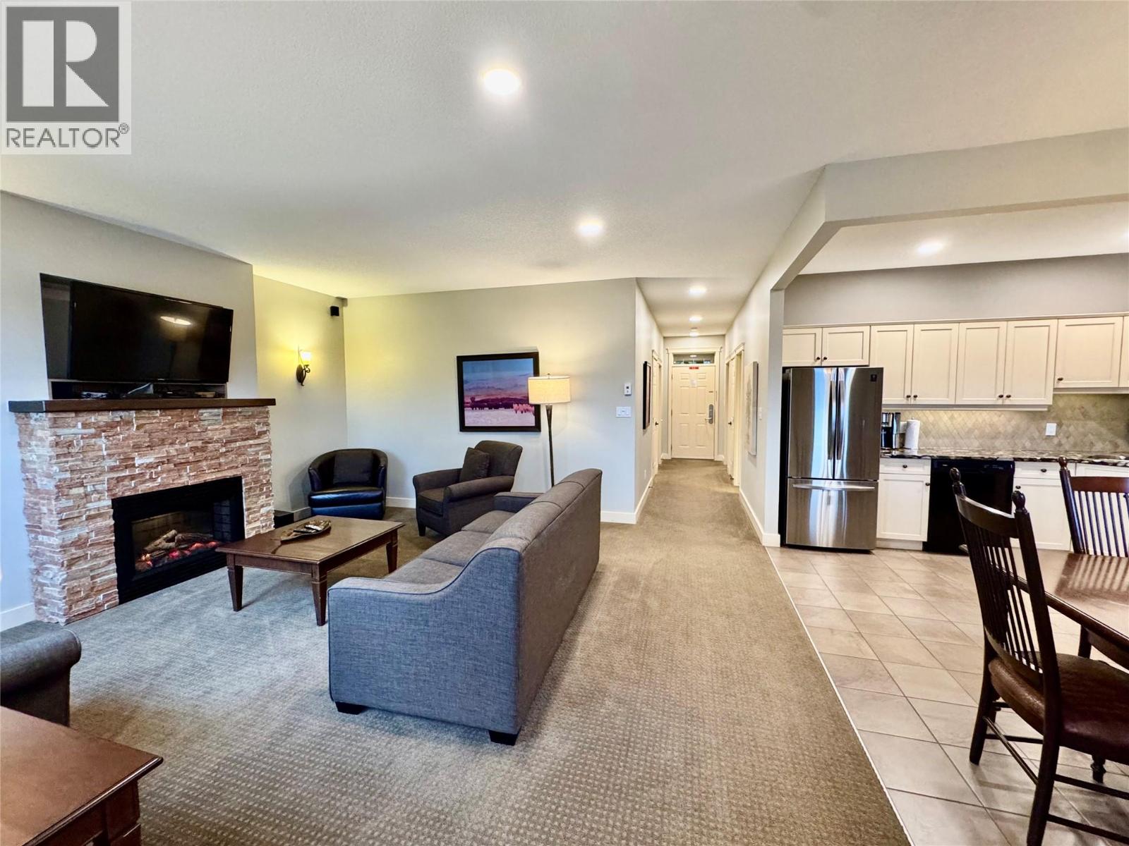 600 Bighorn Boulevard Unit# 624C, Radium Hot Springs