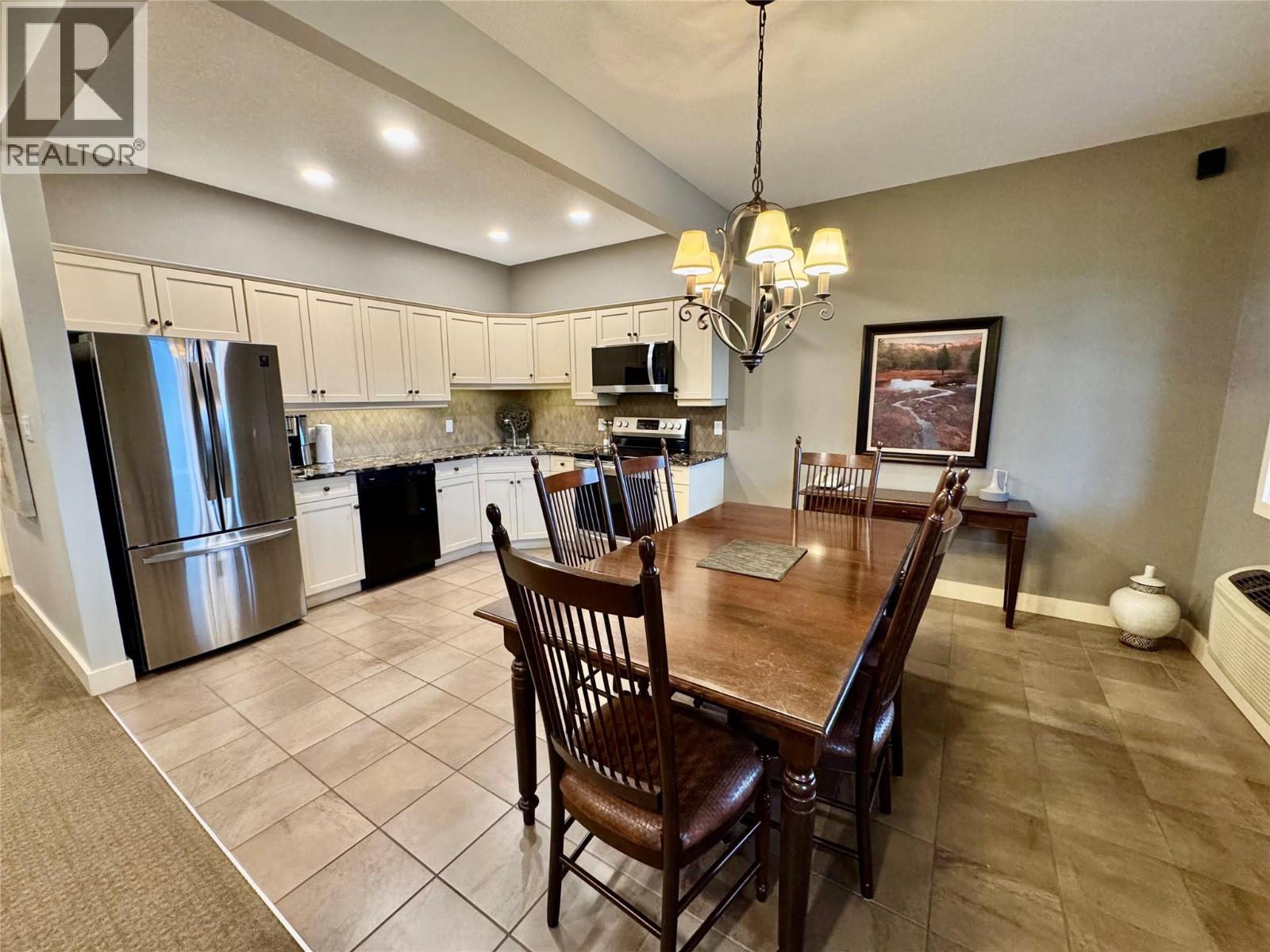 600 Bighorn Boulevard Unit# 624C, Radium Hot Springs