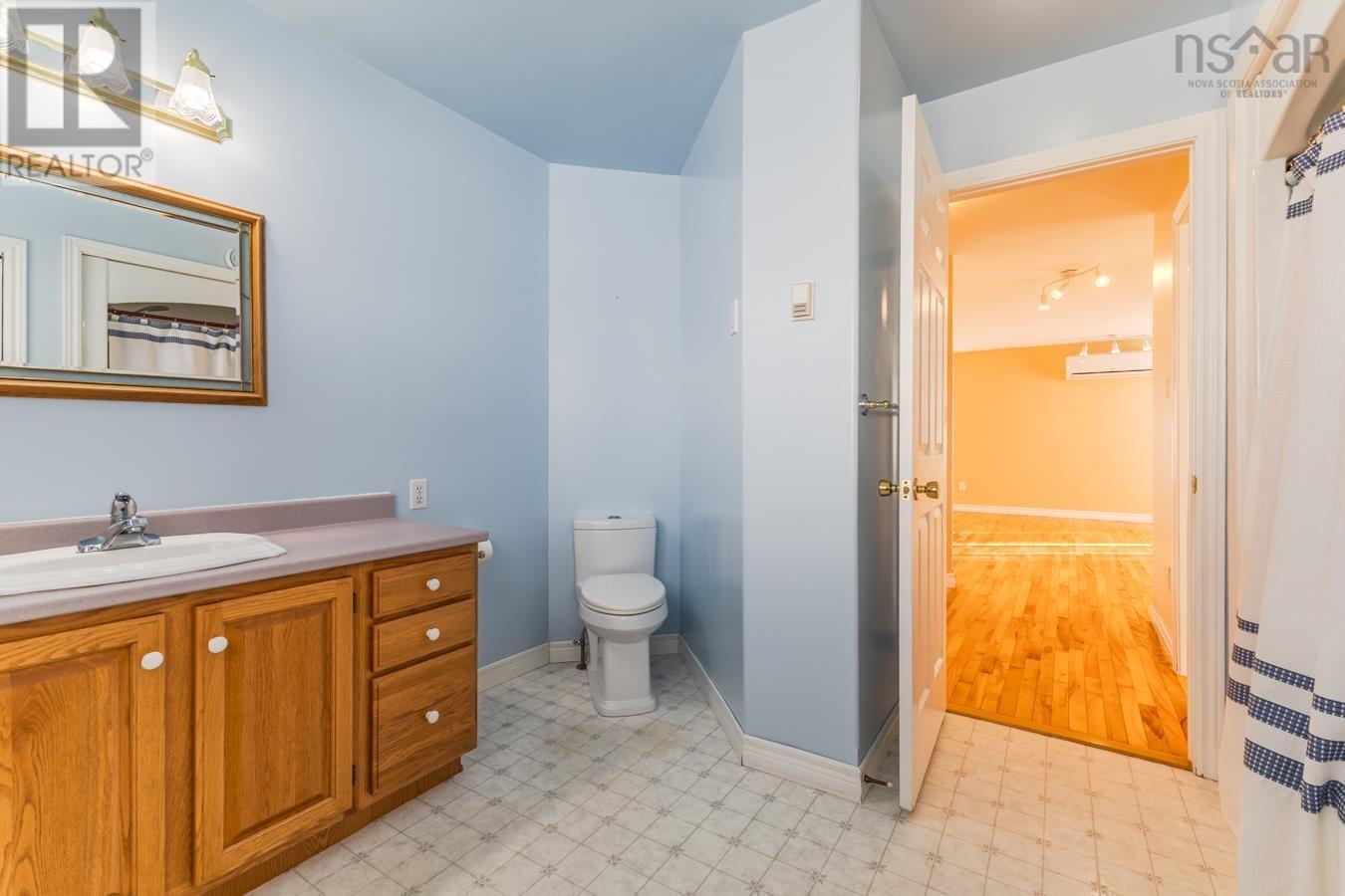 Property 22 of 48 of 40 Silverwood Dr.