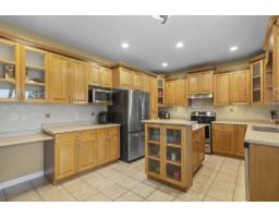9309 134 Street, Surrey, BC V3V5R8 Photo 12