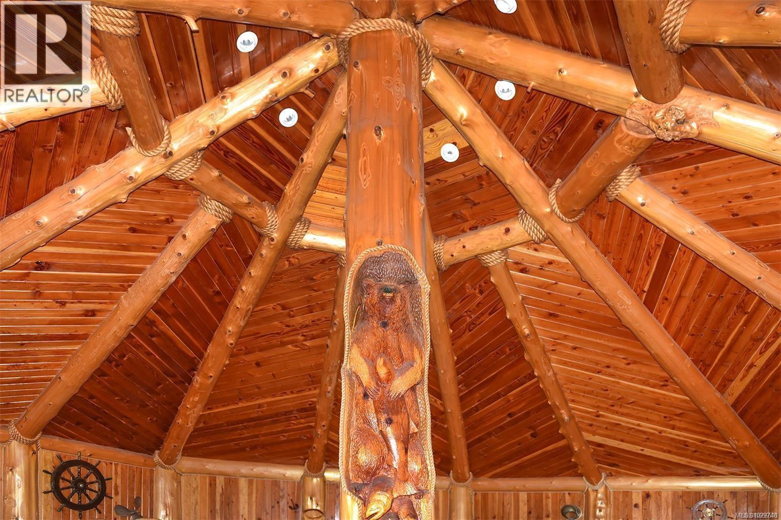 774 Cliffe Rd, Quadra Island