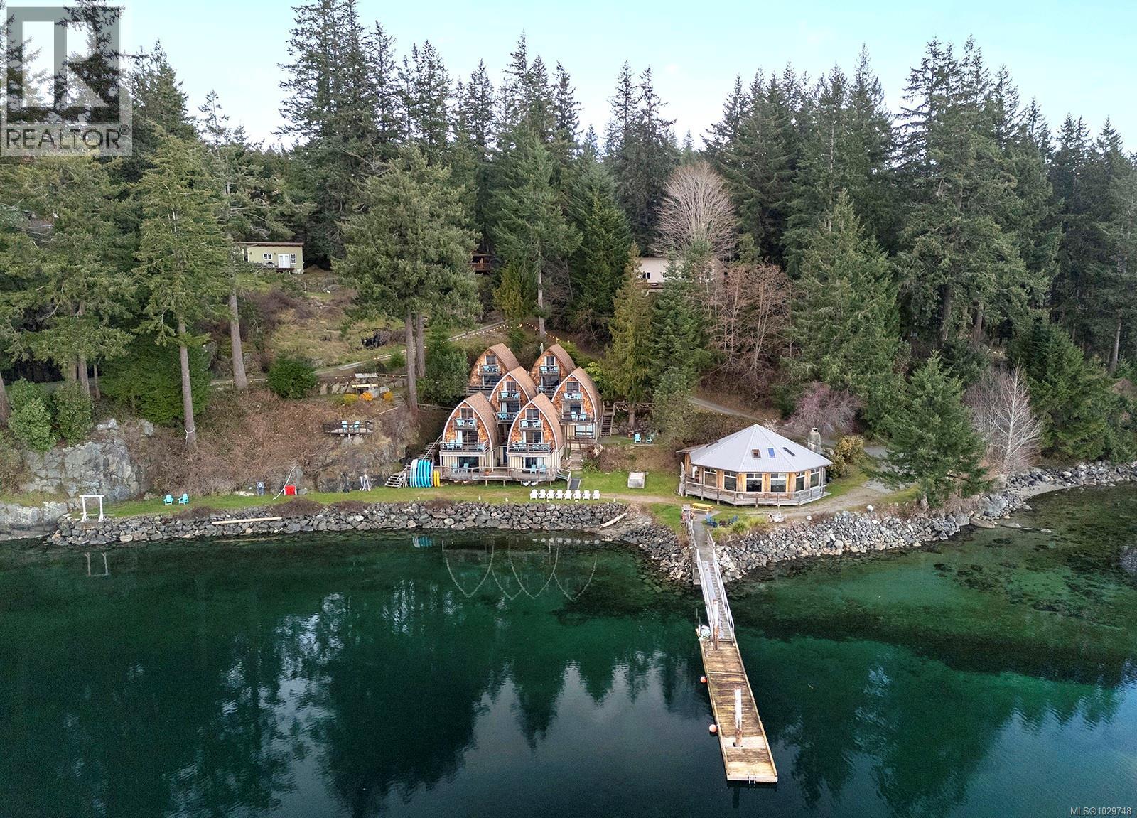 774 Cliffe Rd, Quadra Island