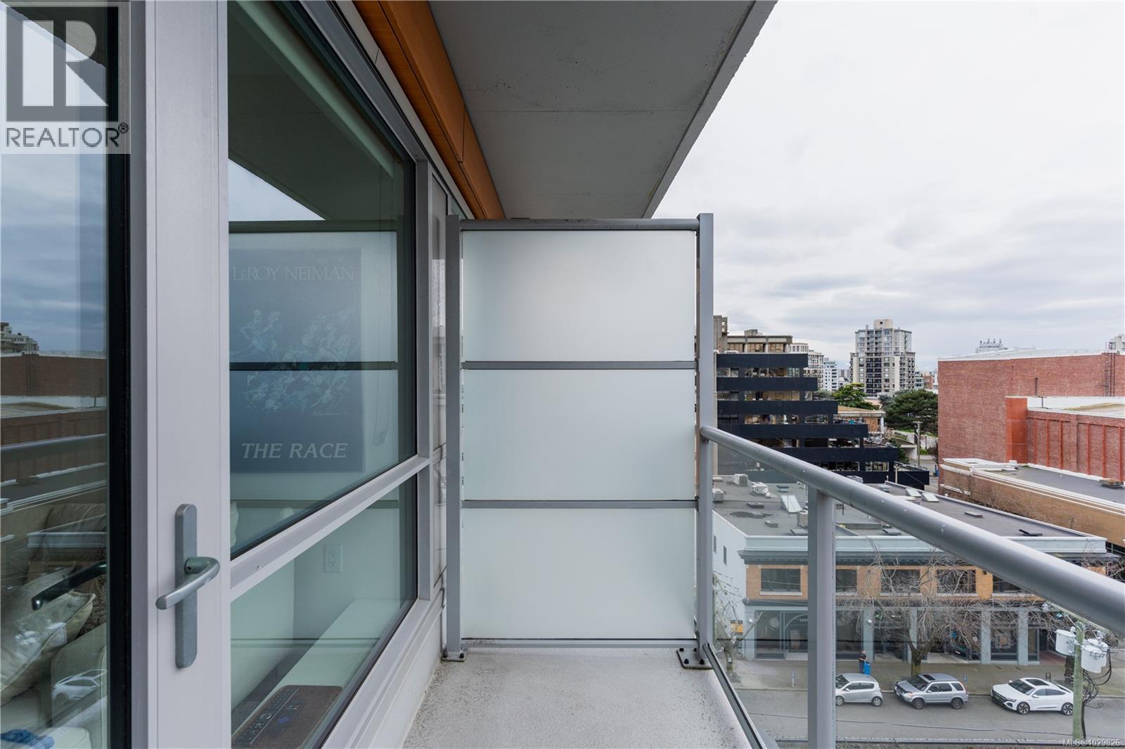 801 838 Broughton Street, Victoria